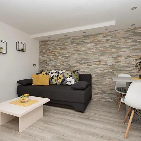 Apartment Premium Center Baska Voda
