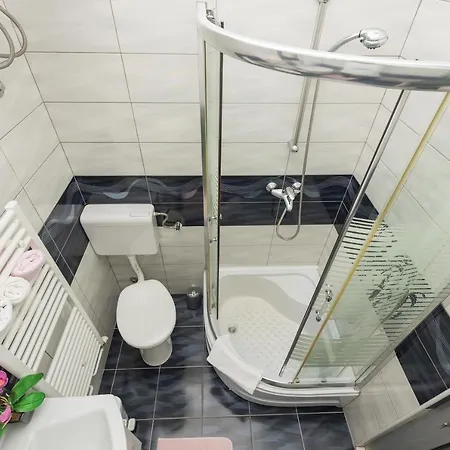 Premium Center Apartment